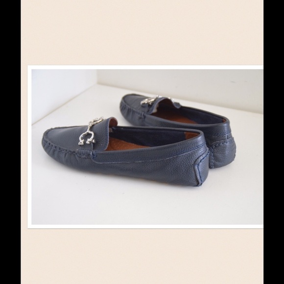 C Wonder but buckle loafers - Picture 3 of 6